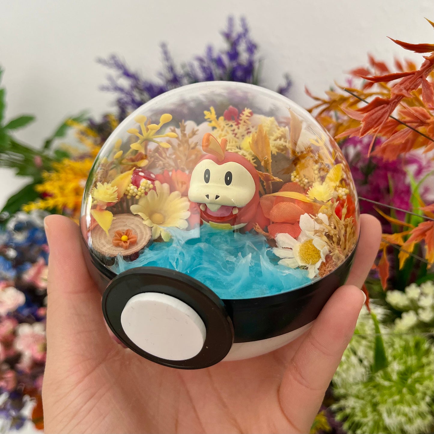 Fuecoco Pokeball Terrarium