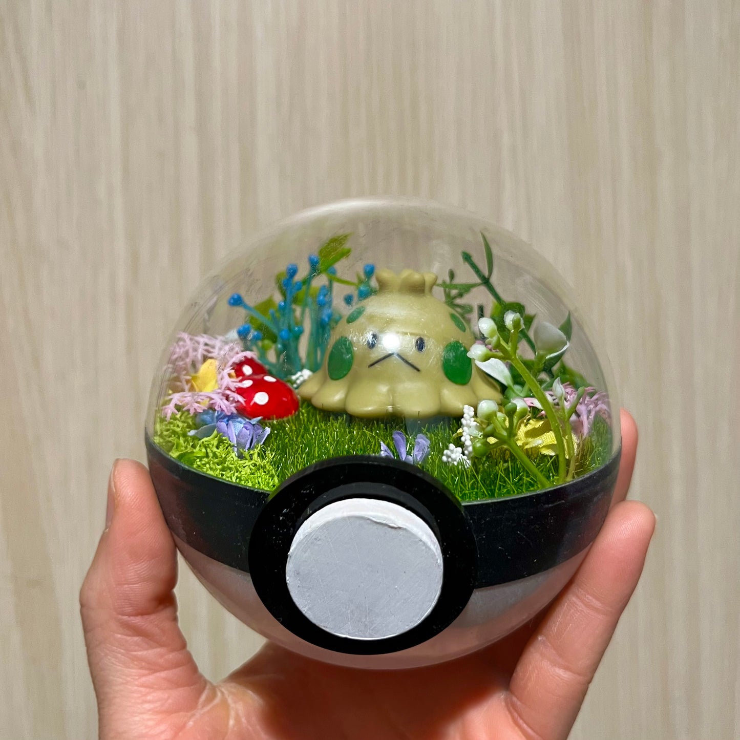 Shroomish Pokeball Terrarium *discount for older design*