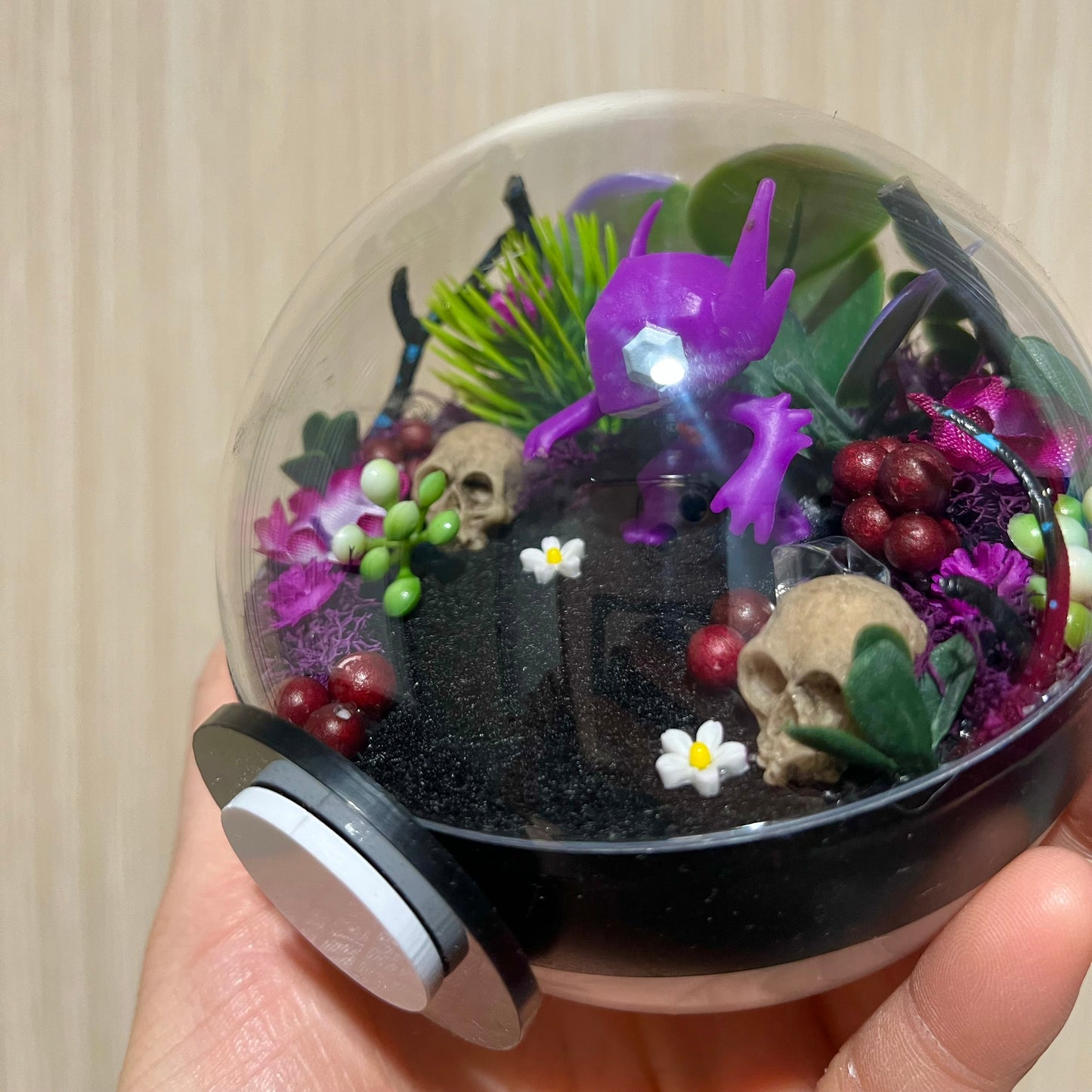 Sableye Spooky Pokeball Terrarium