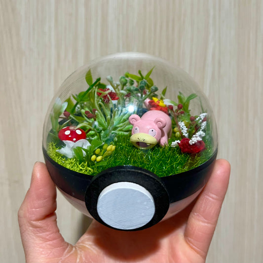 Slowpoke Pokeball Terrarium *discount for older design*