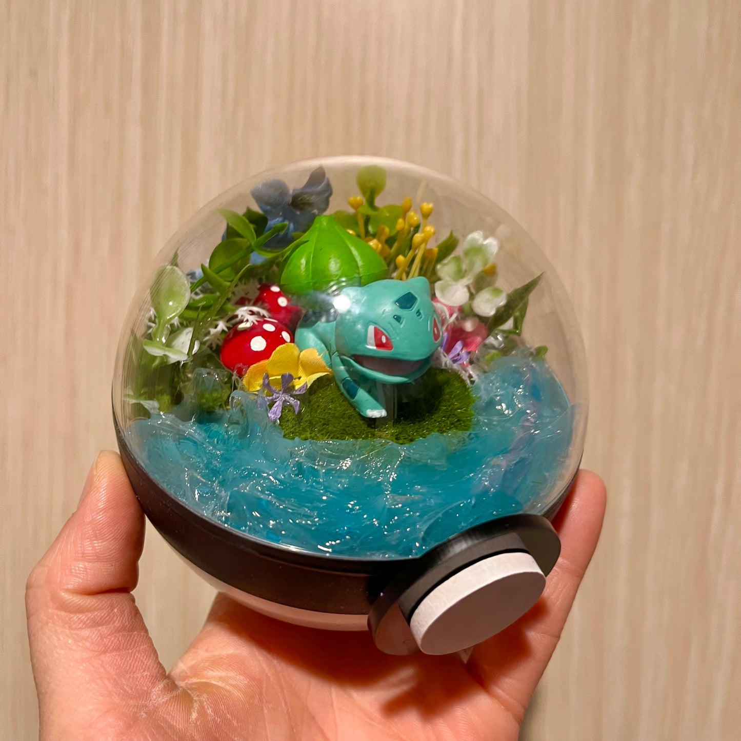 Bulbasaur Riverside Pokeball Terrarium *discount for older design*