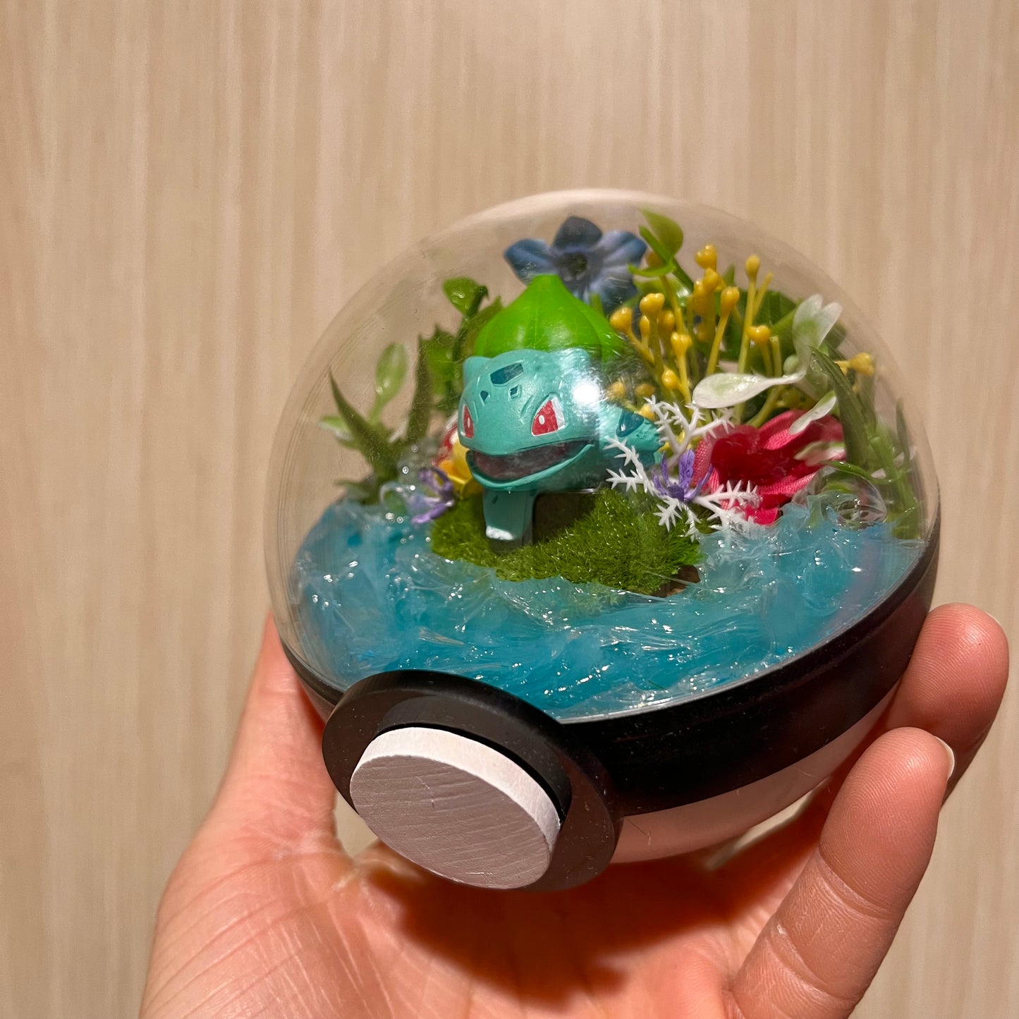 Bulbasaur Riverside Pokeball Terrarium *discount for older design*