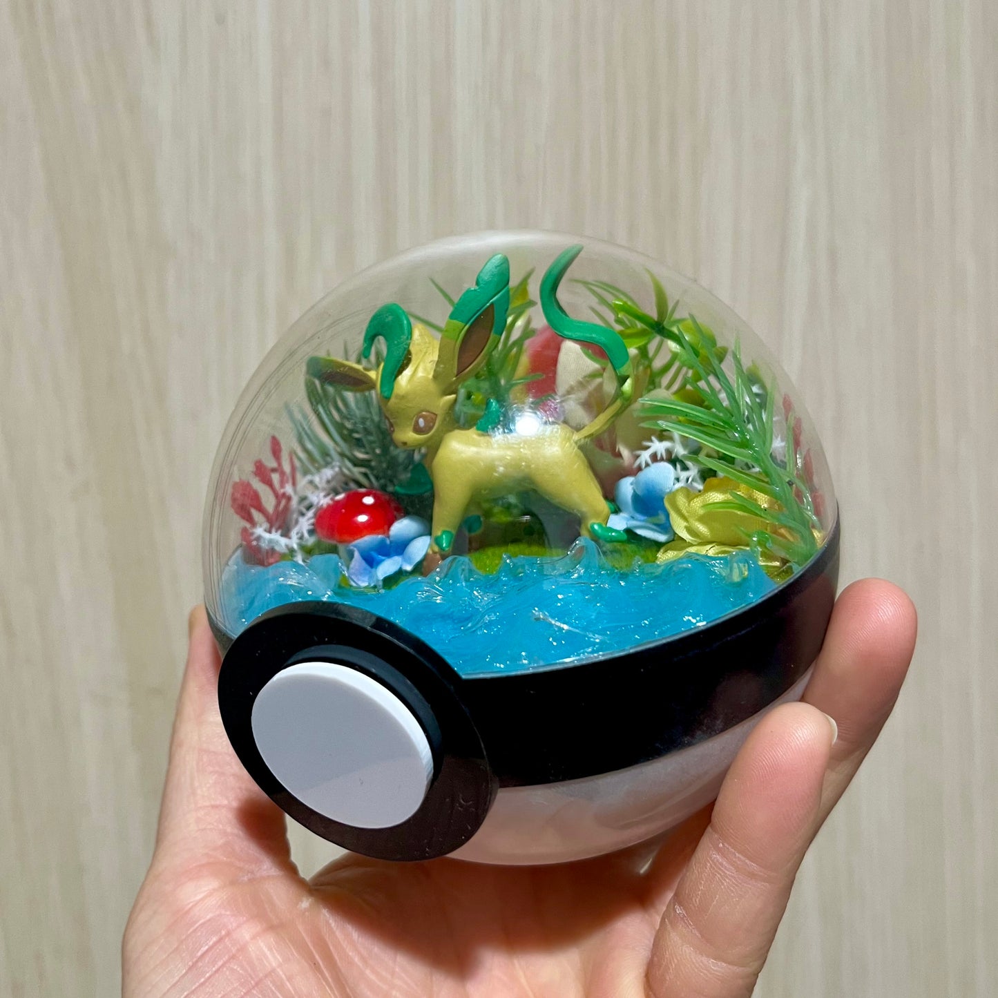 Leafeon Riverside Pokeball Terrarium *discount for flaw*