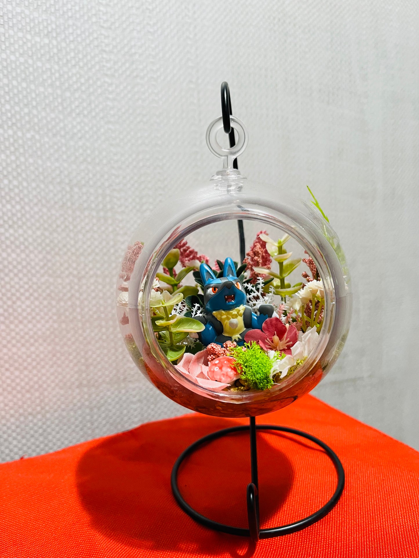 Lucario Planter Terrarium