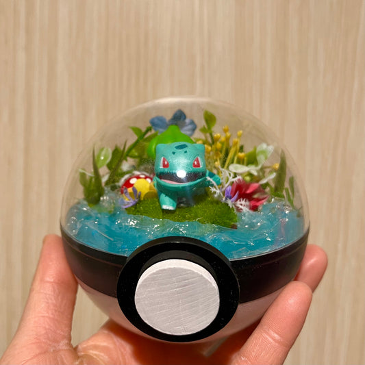 Bulbasaur Riverside Pokeball Terrarium *discount for older design*