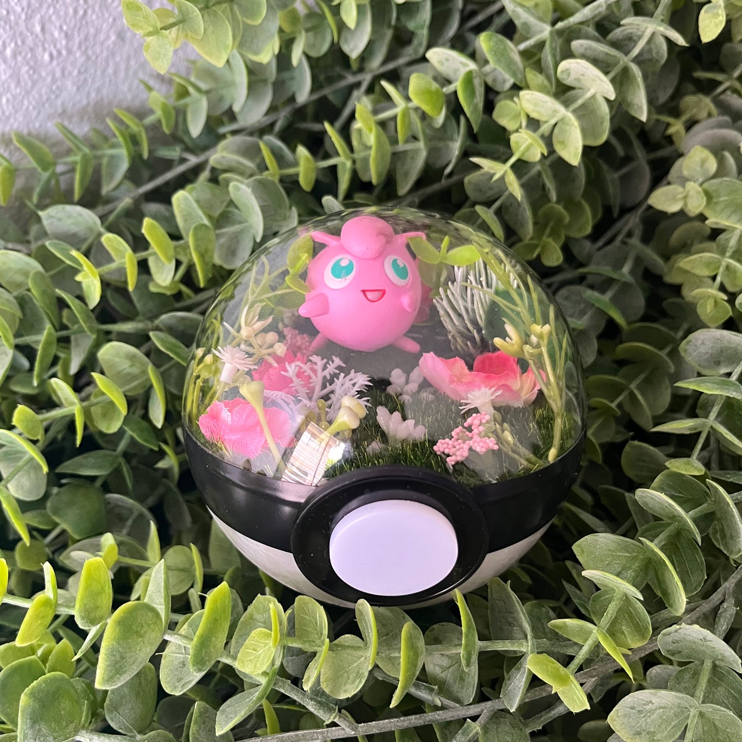 Jigglypuff Pokeball Terrarium