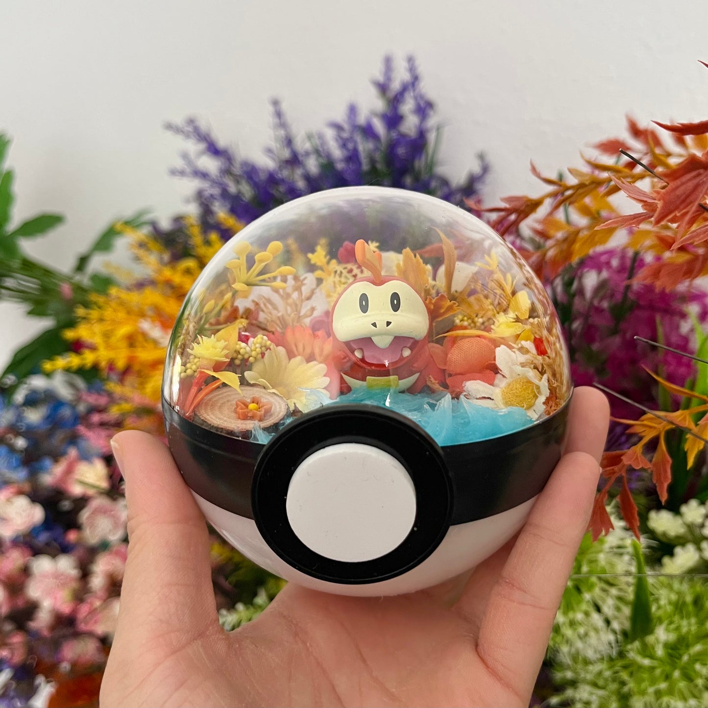 Fuecoco Pokeball Terrarium